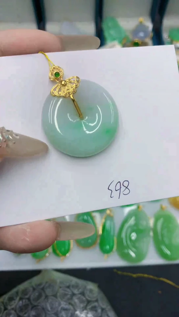 颈饰未镶嵌翡翠111111