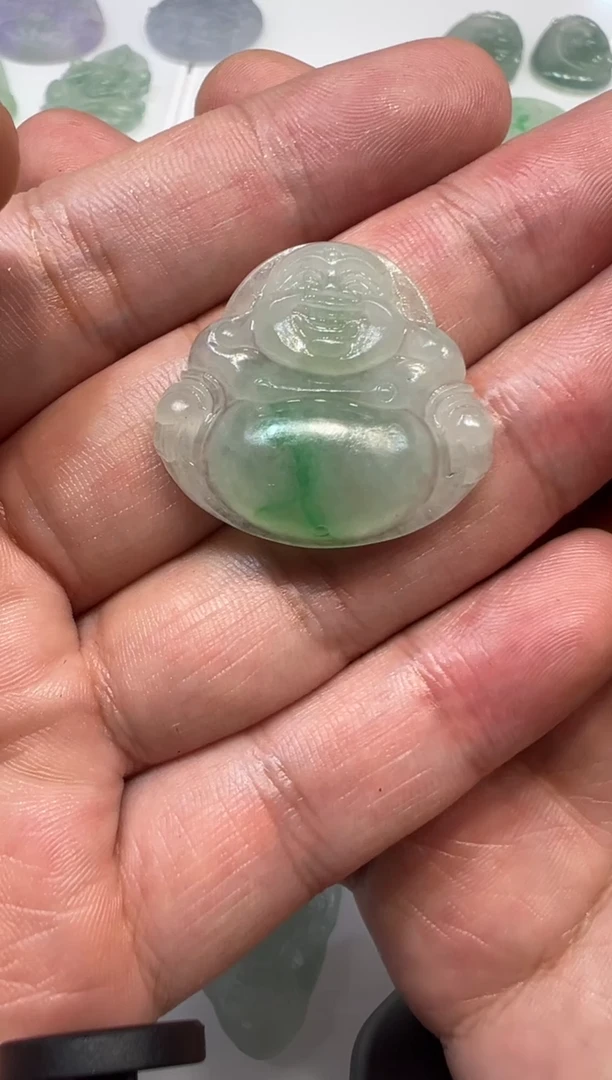 定制翡翠未镶嵌佛公