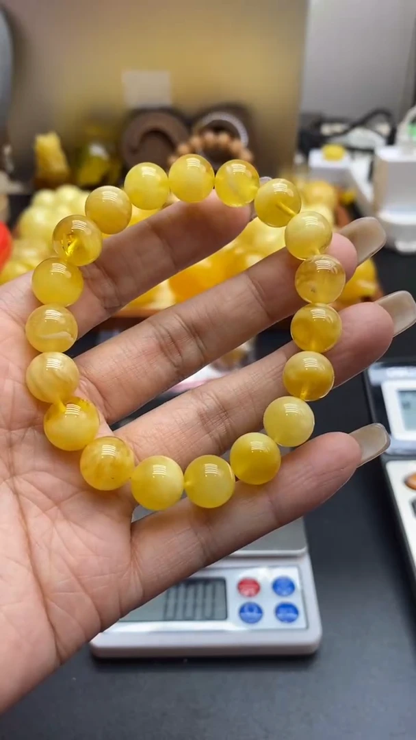 琥珀未镶嵌珠宝奇石2949