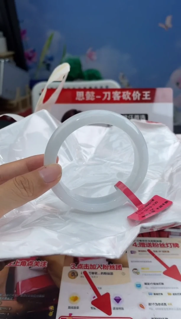 翡翠手镯未镶嵌3翡翠手镯