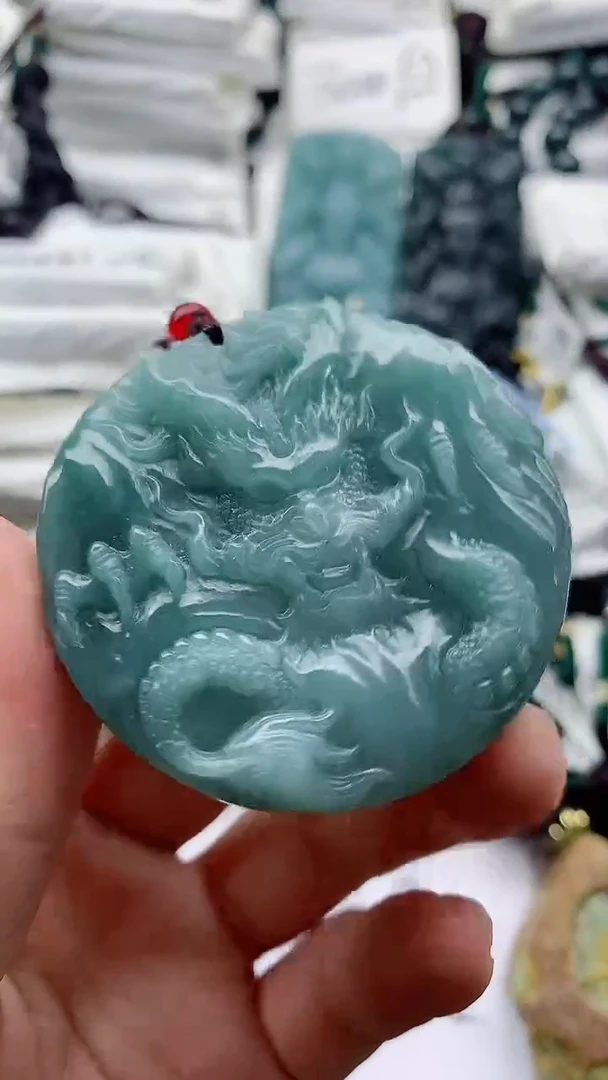 翡翠未镶嵌颈饰888