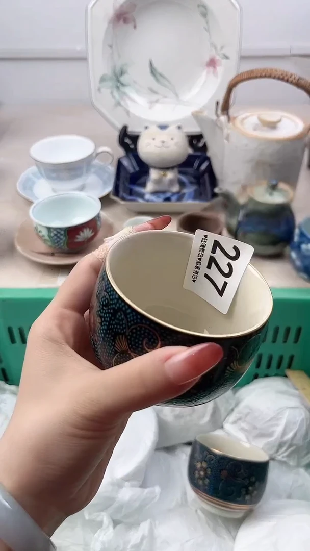 瓷片波**德227，，，，，，，，
