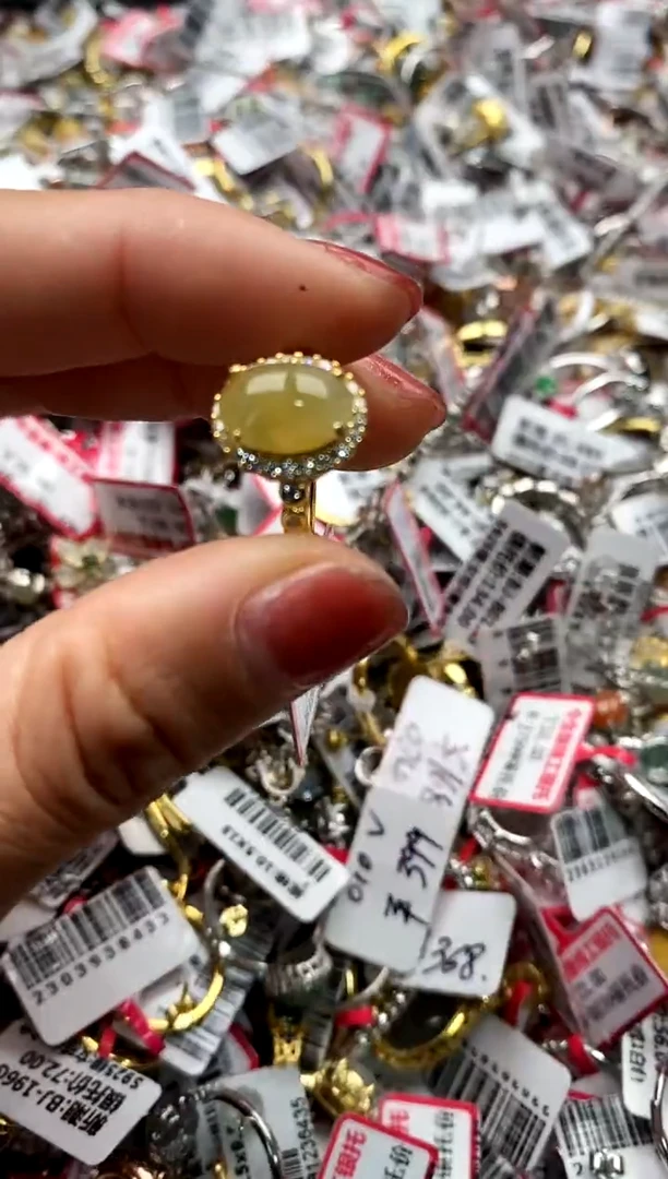 【闪购商品】翡翠戒指银S925镶嵌3333333    4