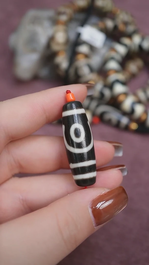 【闪购商品】玛瑙/玉髓颈饰未镶嵌蚀花玛瑙珠定制编绳