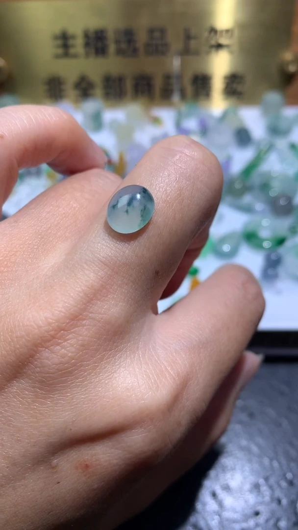 未镶嵌定制翡翠毛货