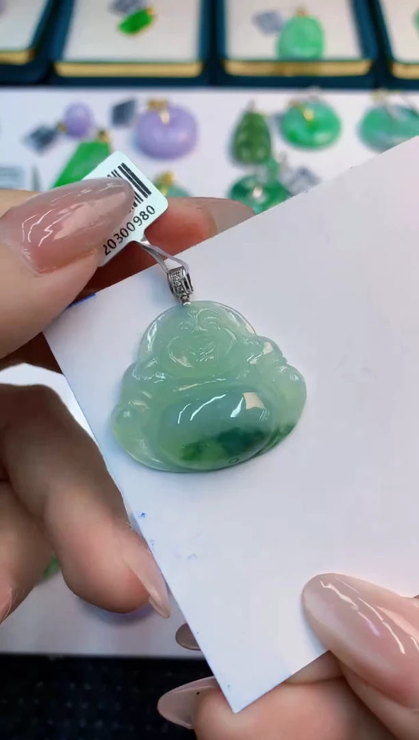 翡翠18K金镶嵌吊坠(不含链)1