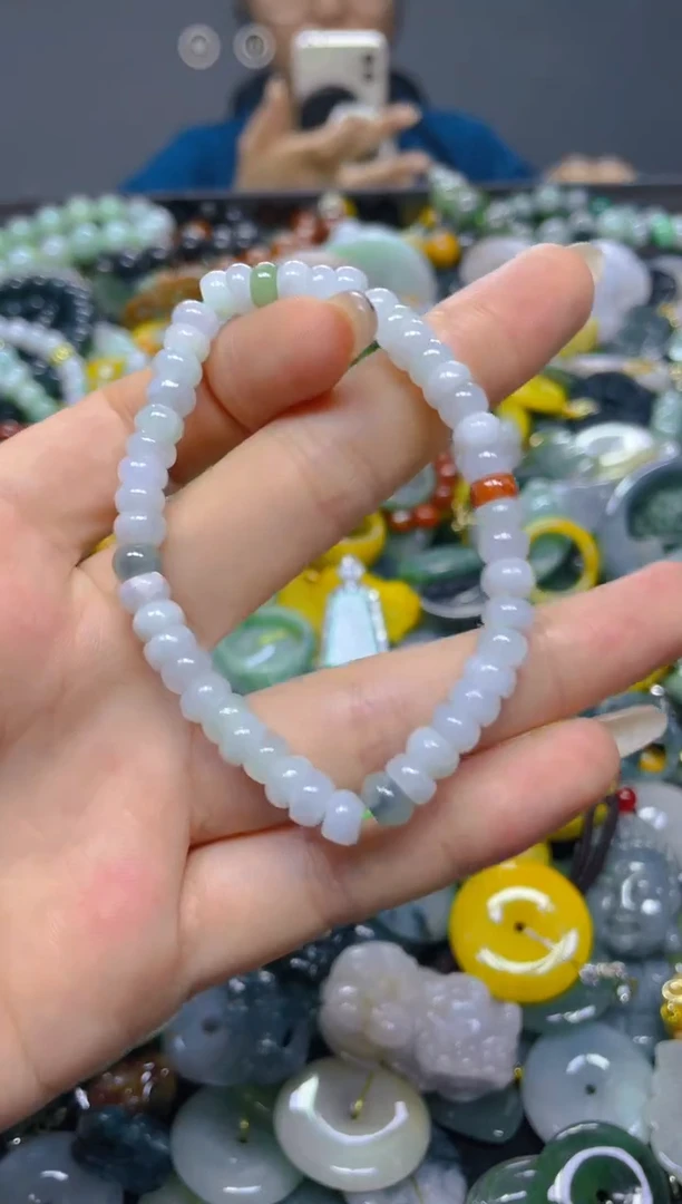 颈饰未镶嵌翡翠5MM/ J /翡翠A货，一件也是批发价