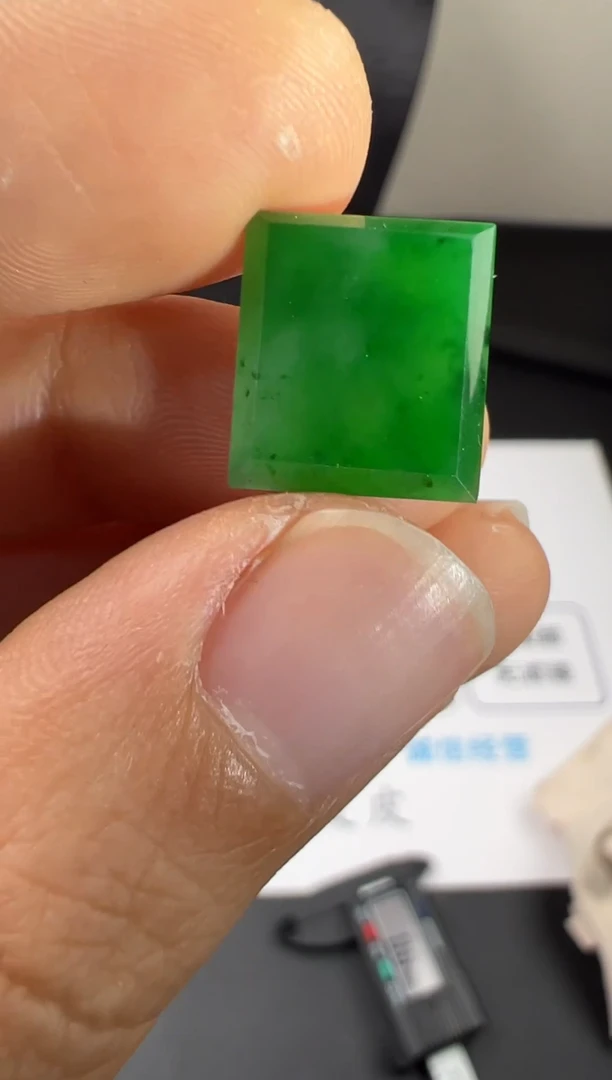 未镶嵌定制翡翠天然A货翡翠