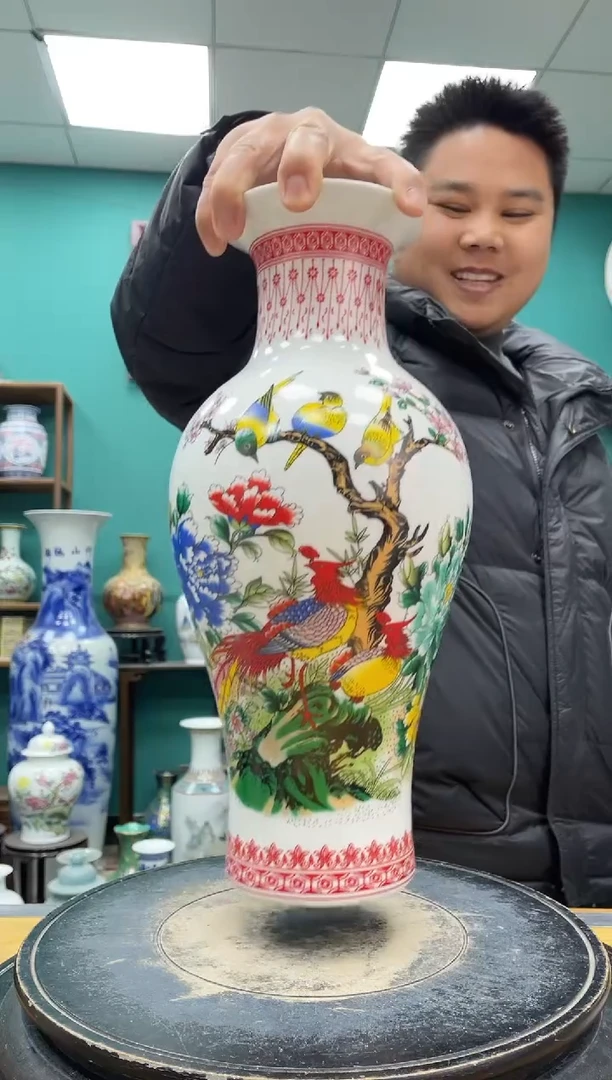 摆件牡丹双凤鱼尾陶瓷摆件