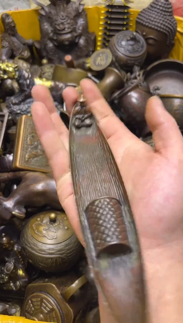 精美铜器，点击下单