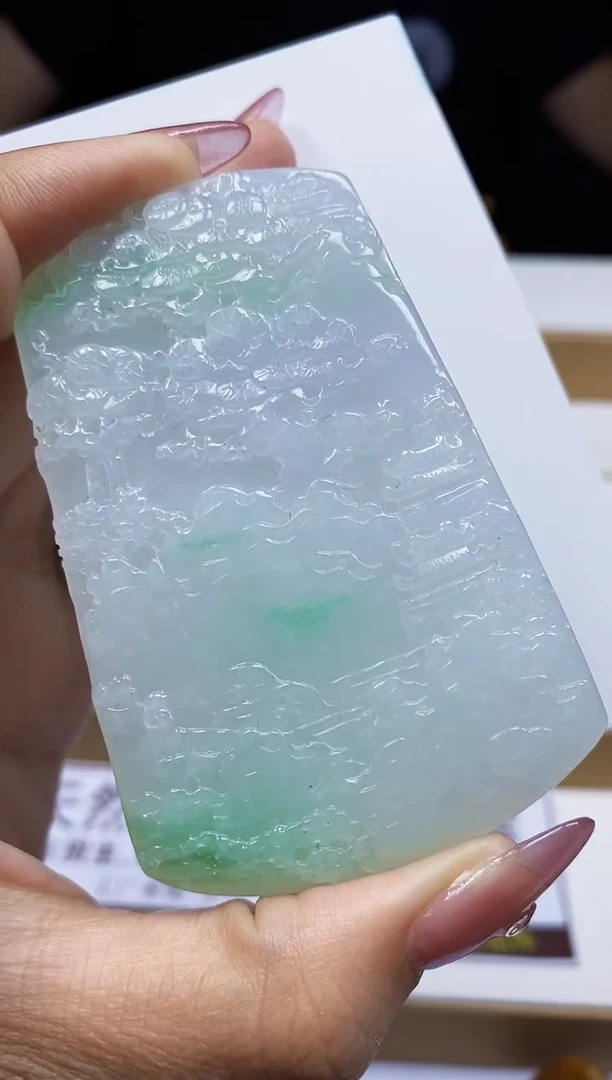 翡翠未镶嵌颈饰翡翠A货