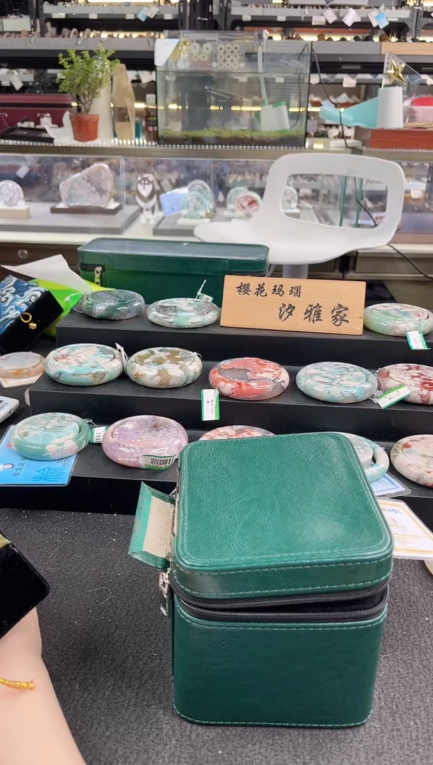 未镶嵌手镯石英质玉瑾圈口（赠品镯心）