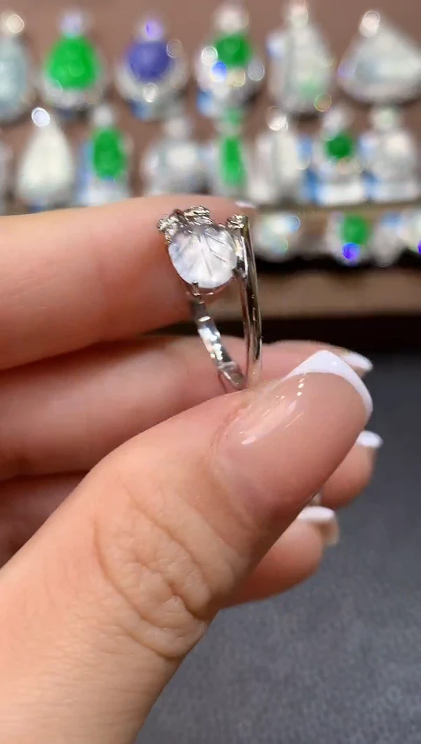 18K金镶嵌戒指翡翠A21