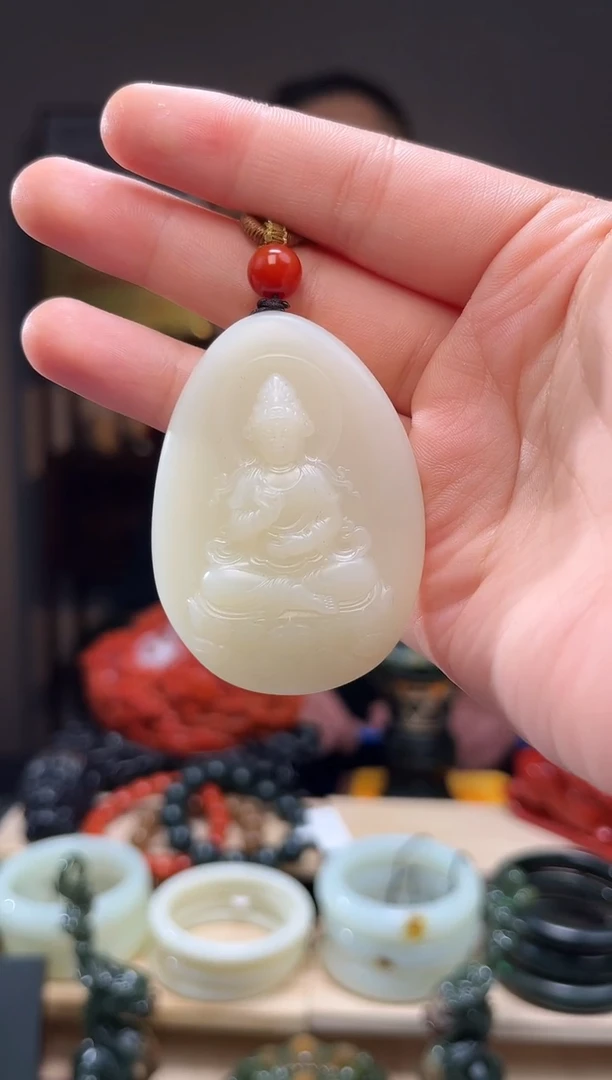 颈饰未镶嵌和田玉国****缆吊坠