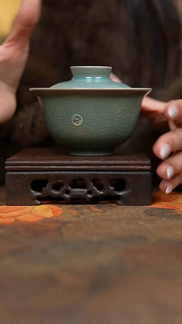 杯仿古翡翠绿釉两才大乔盖碗瑕