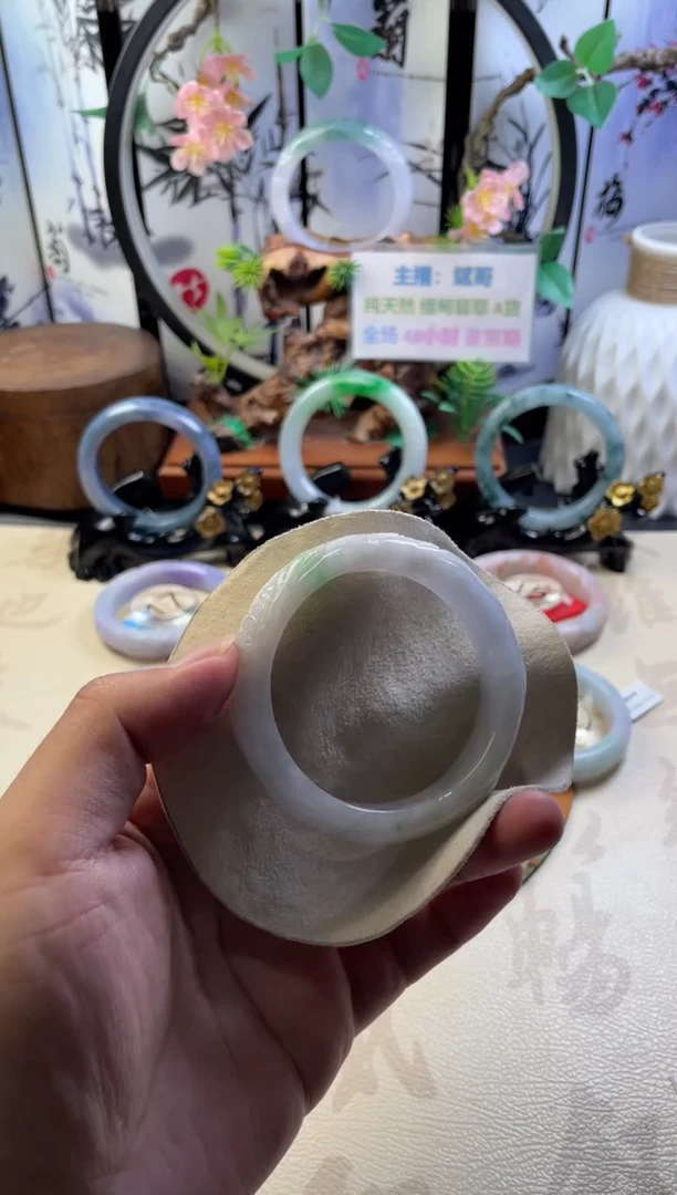 未镶嵌手镯翡翠正圈56