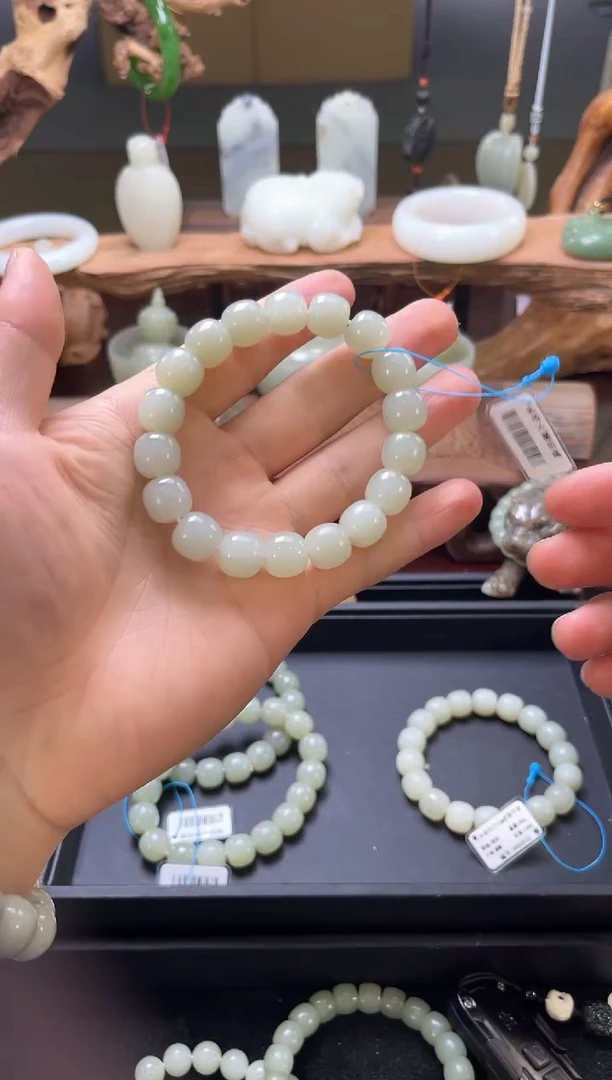 【闪购商品】和田玉手串未镶嵌卡12且末迪克兰 老型 多样性发一