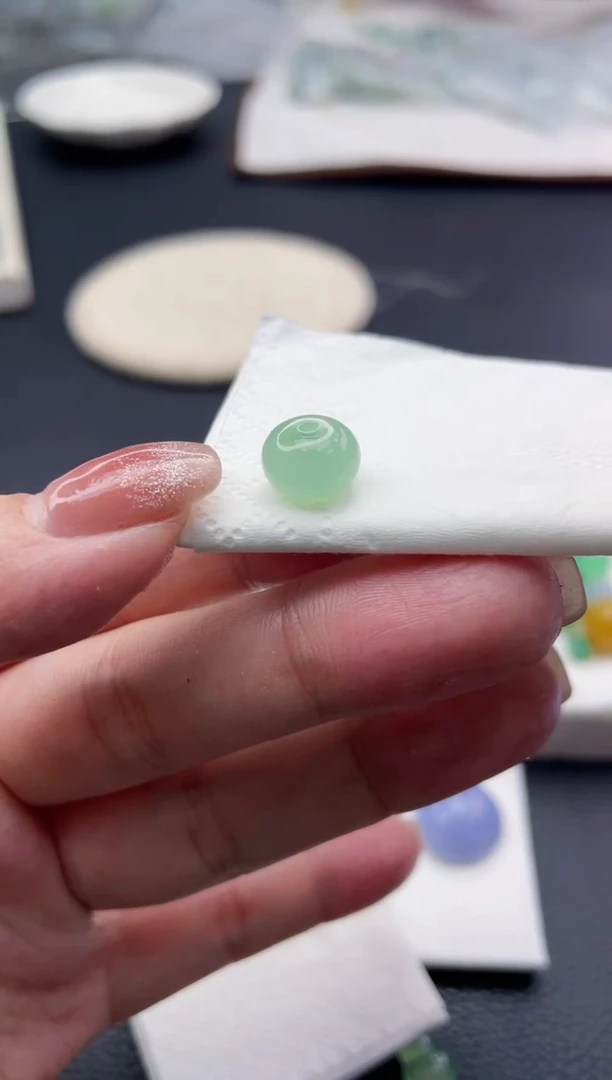 【闪购商品】定制翡翠未镶嵌珠子