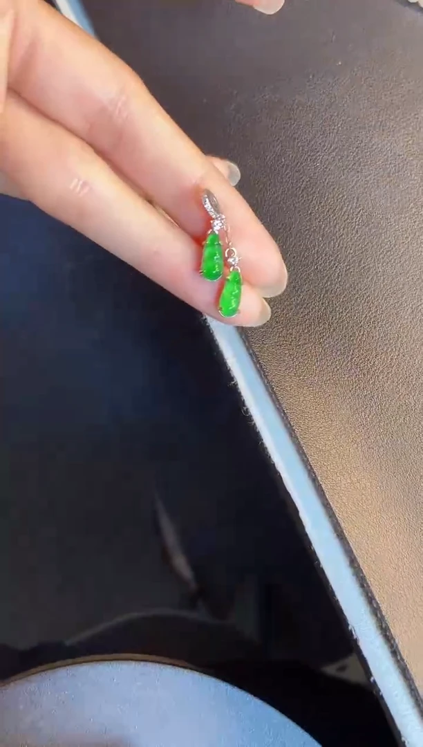 吊坠(不含链)银S925镶嵌翡翠1