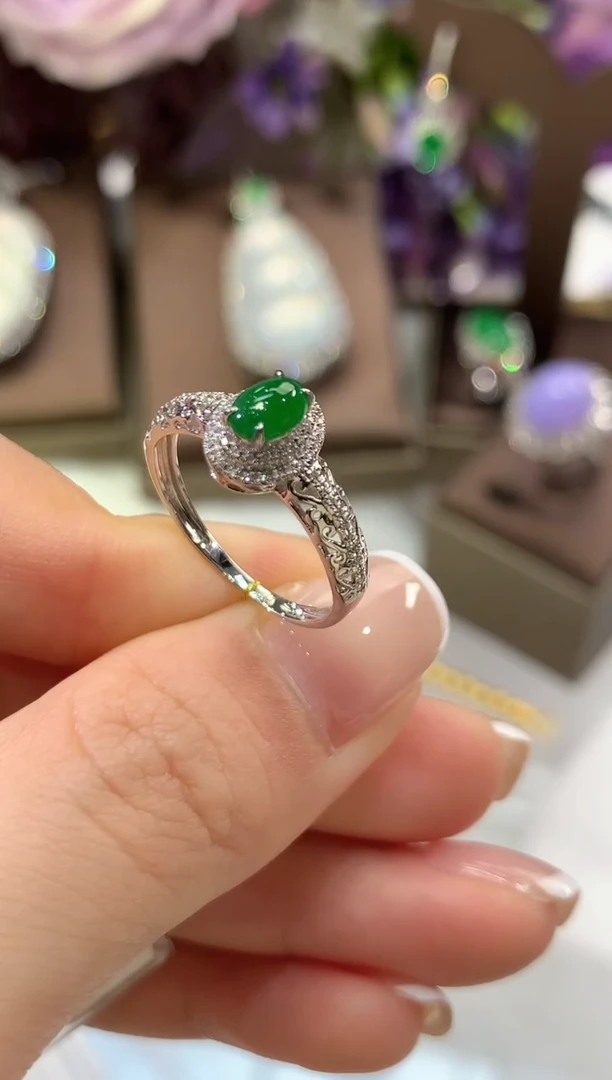 18K金镶嵌戒指翡翠夏日珠宝A11