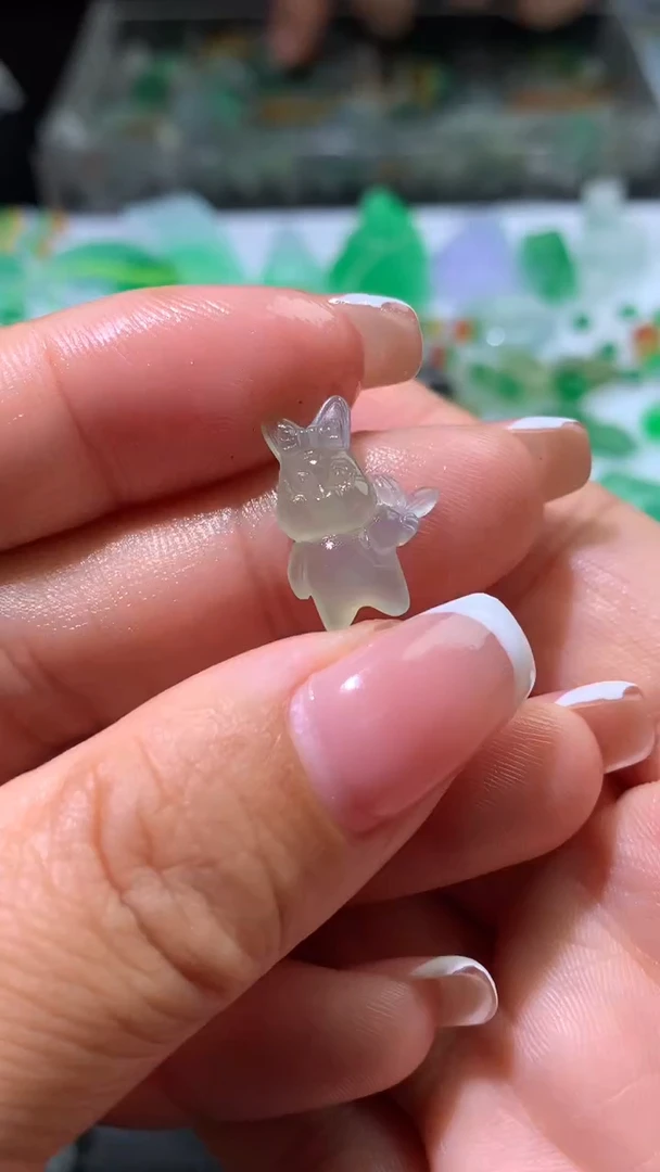 未镶嵌定制翡翠毛货