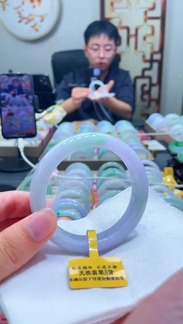 未镶嵌手镯翡翠136-58