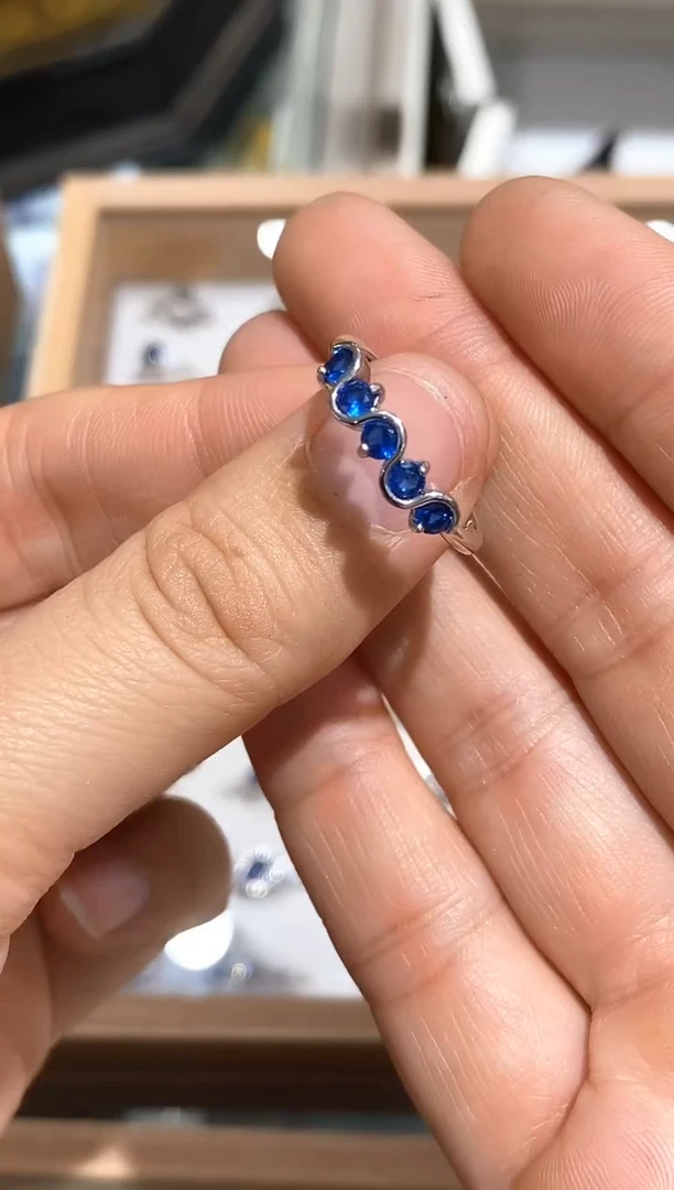 戒指蓝宝石银S925镶嵌戒指