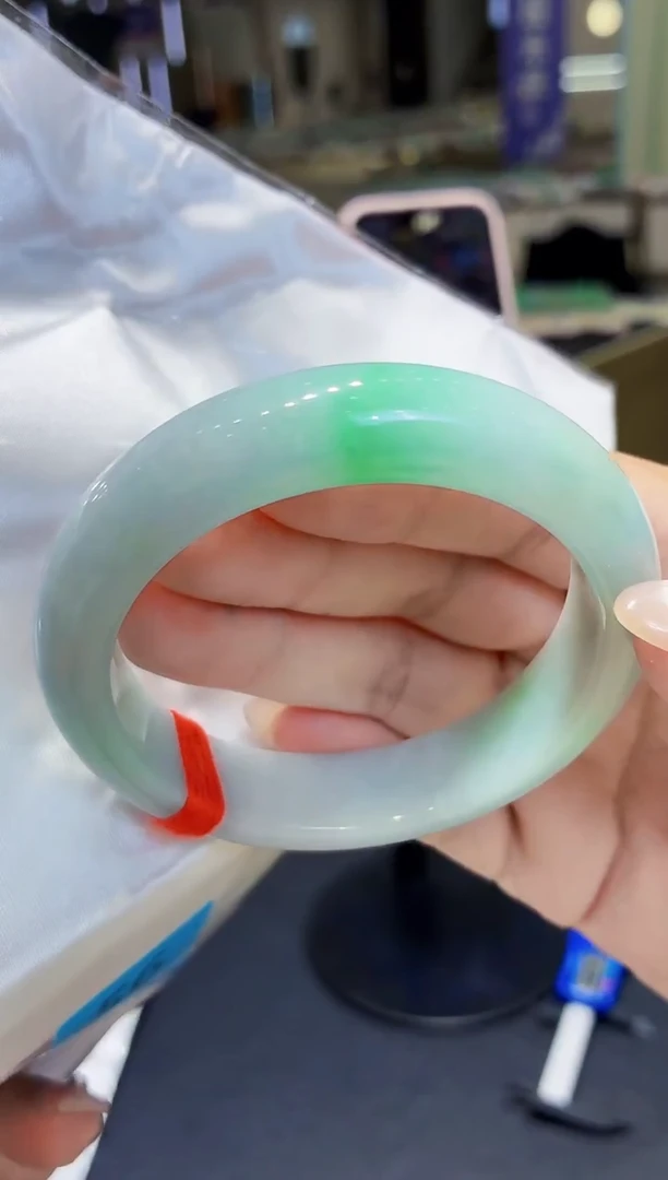 未镶嵌手镯翡翠翡翠手镯56