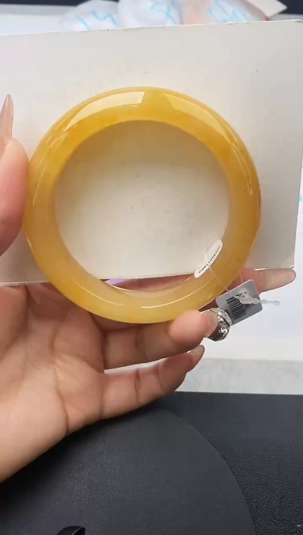 未镶嵌手镯石英质玉w46-HB60+