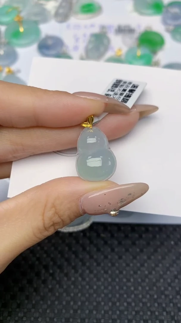 颈饰18K金镶嵌翡翠天然缅甸翡翠a货百元以上9元证书费自理