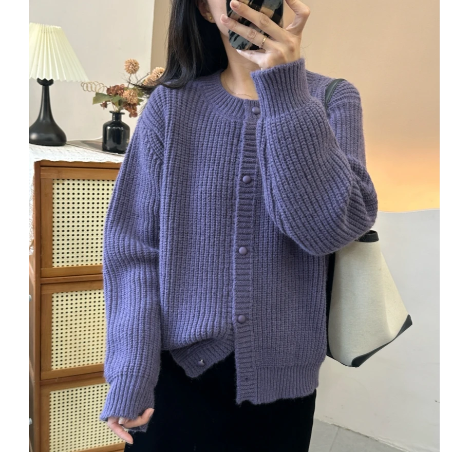 韩系慵懒风葡萄紫圆领单排扣针织开衫宽松慵懒风毛衣外套新加厚