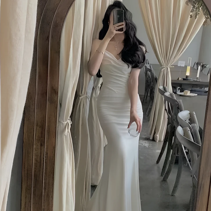 法式超长吊带连衣裙女春夏新款气质御姐风包臀小众长裙子