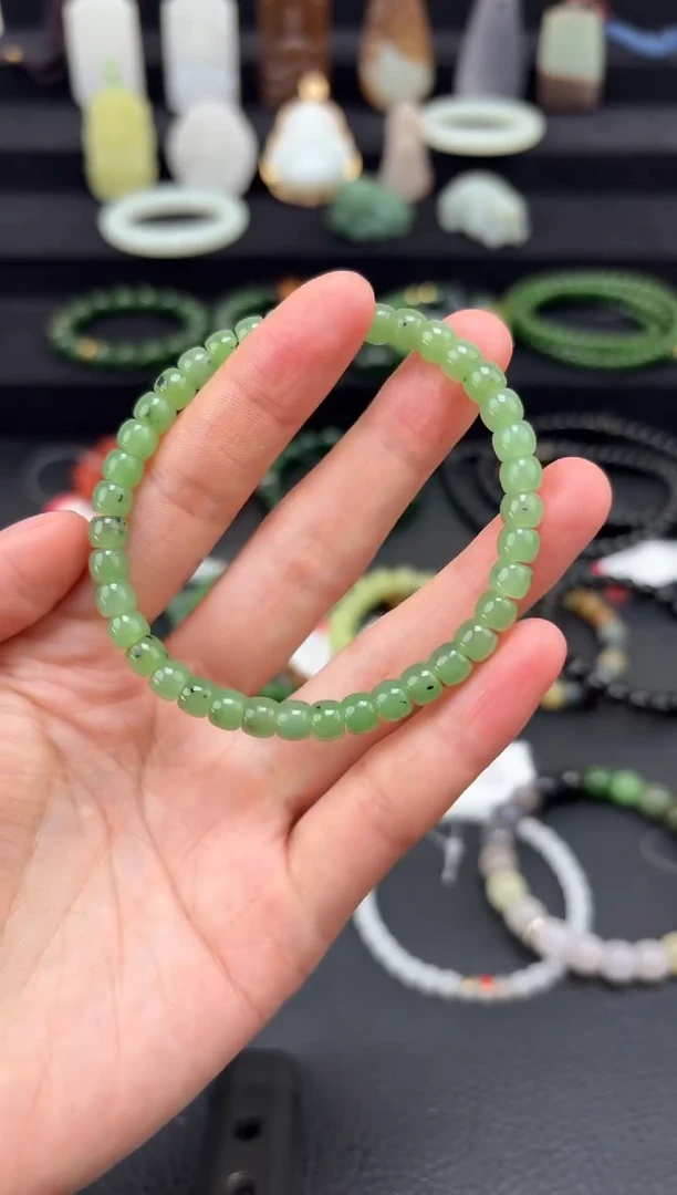 未镶嵌和田玉挂件6mm碧玉手串