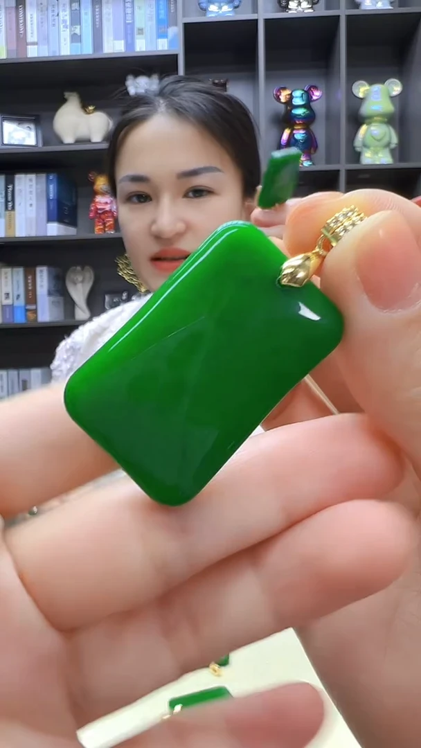 翡翠14K金镶嵌颈饰沉白diy劲饰