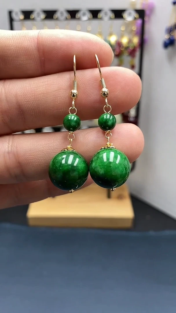 【闪购商品】翡翠耳饰银S925镀金镶嵌尺寸14mm连珠Q6