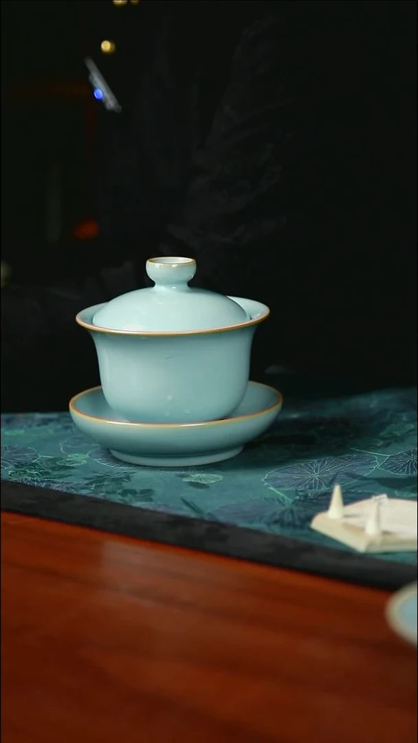 元宝盖碗 支钉 开片 一级品 150毫升