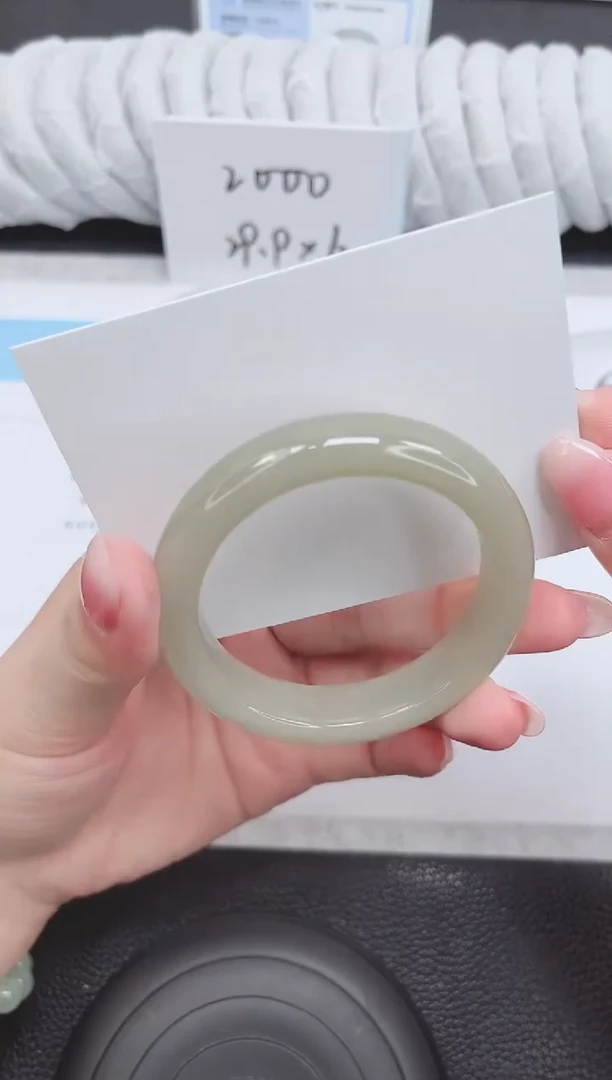 未镶嵌手镯石英质玉71-51.7