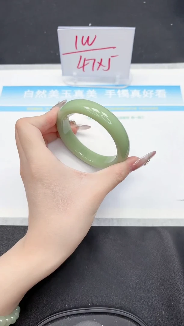【闪购商品】石英质玉手镯未镶嵌69-60.2