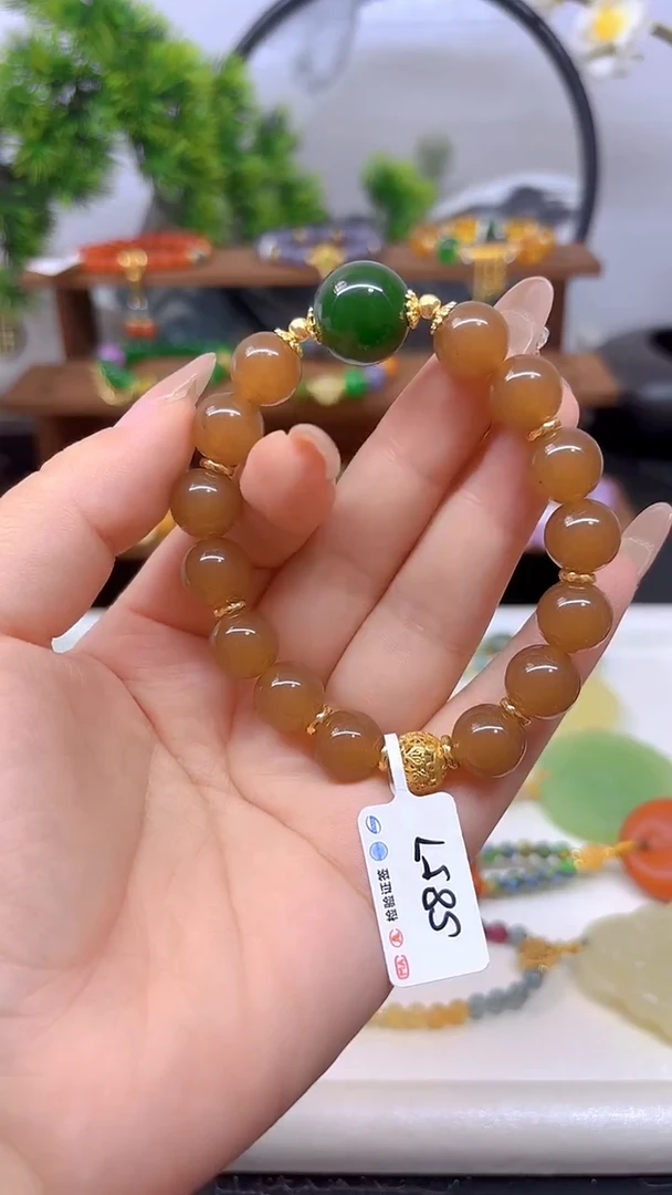 手链未镶嵌和田玉（糖玉）S857