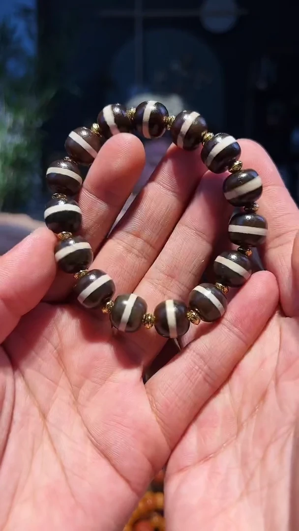 【闪购商品】玛瑙/玉髓手串未镶嵌单圈