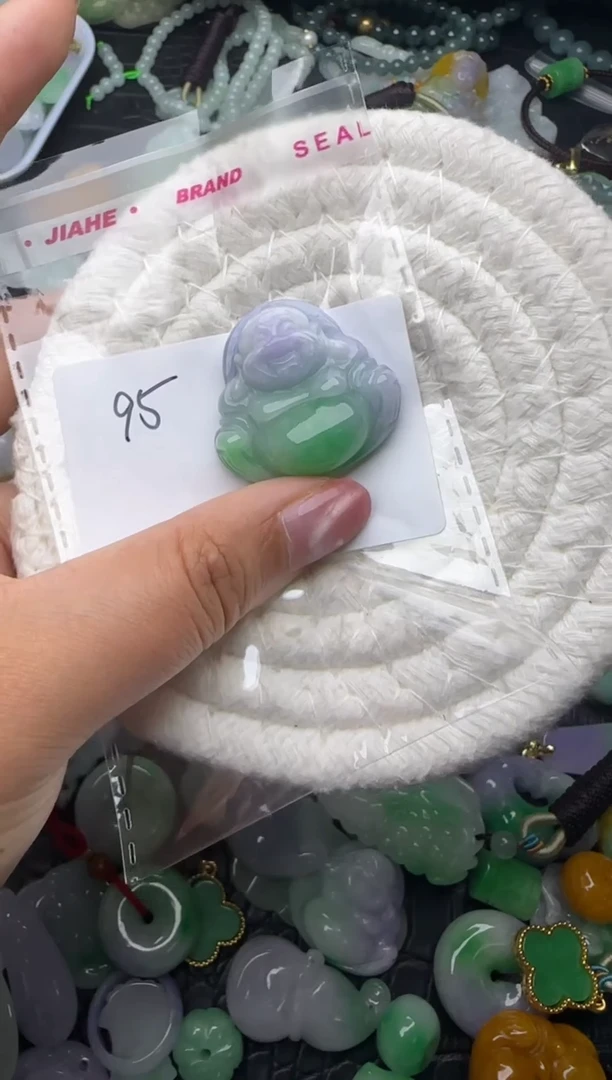 颈饰未镶嵌翡翠缅甸翡翠吊坠