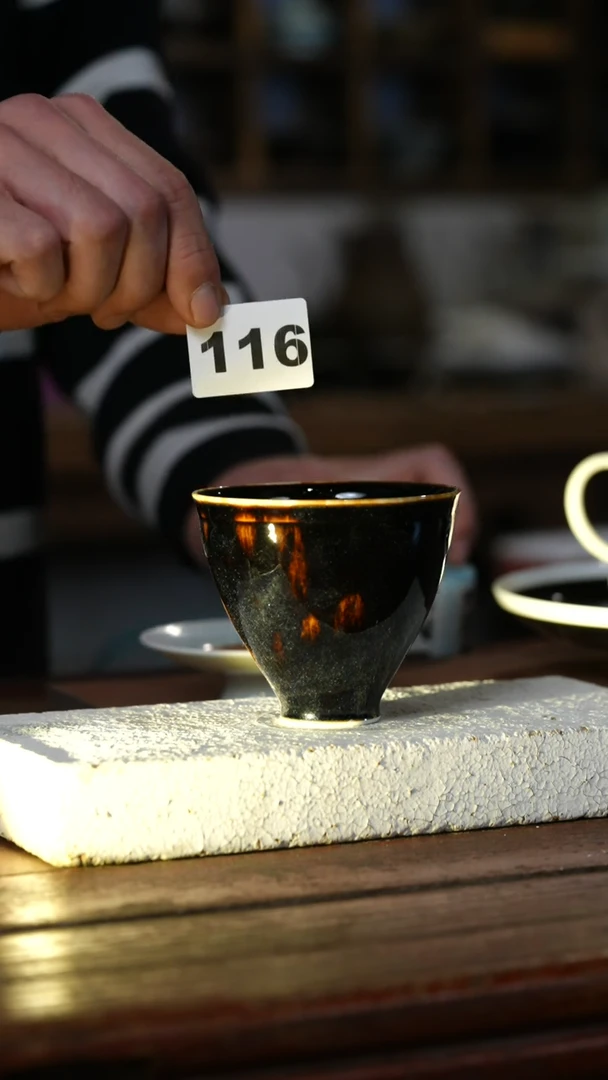 瓷片标题标题标题标题