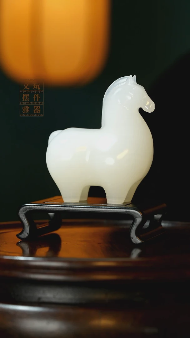 玉《马到成功》手把件摆件