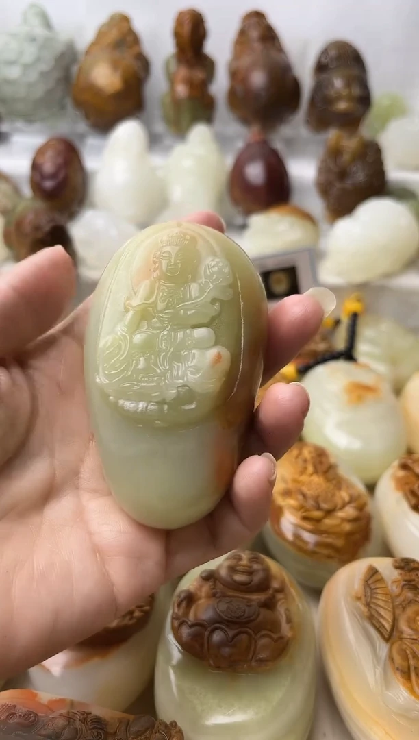 石材方解石手把摆件不退换普贤