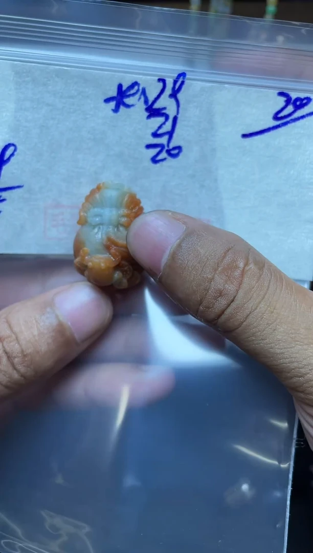 未镶嵌定制翡翠翡翠毛货抛光多样性发货拍一发一