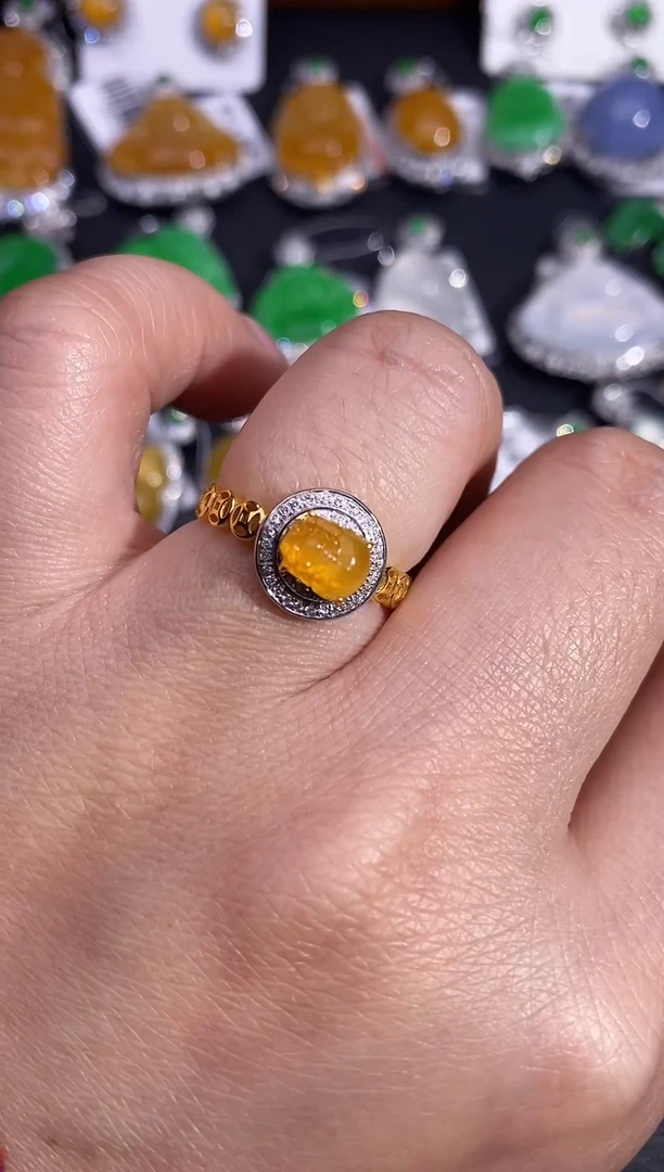 【闪购商品】翡翠戒指18K金镶嵌戒指