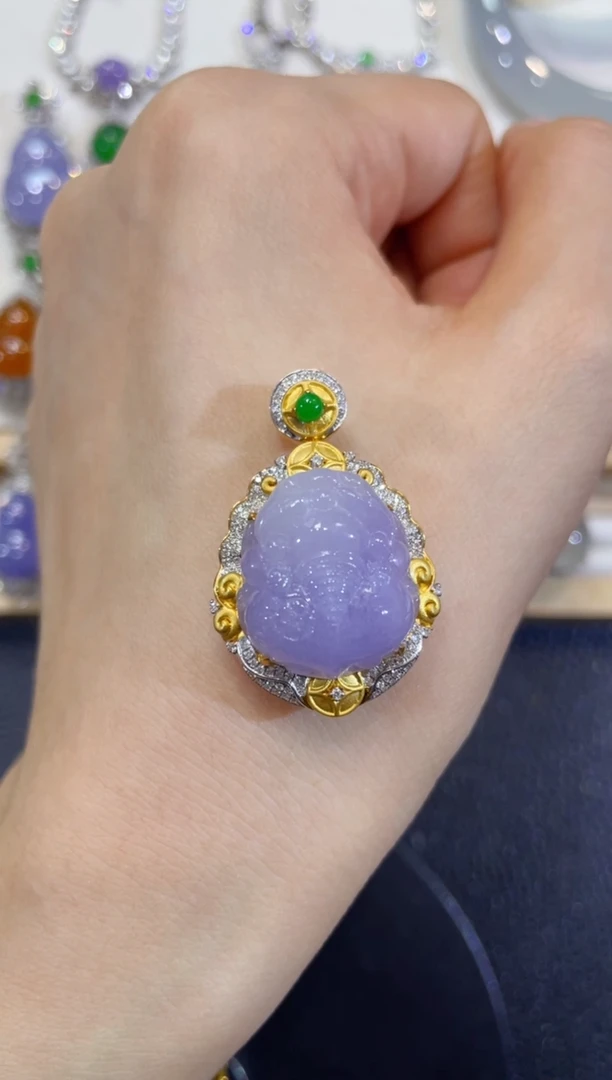 吊坠(不含链)18K金镶嵌翡翠团购1