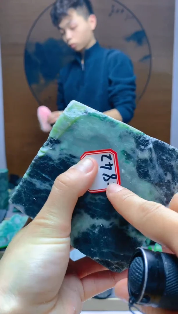 【闪购商品】和田玉（碧玉）珠宝半成品未镶嵌1