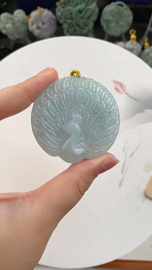 翡翠未镶嵌颈饰定制翡翠