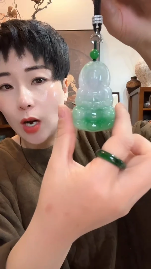 吊坠(赠链)未镶嵌翡翠458